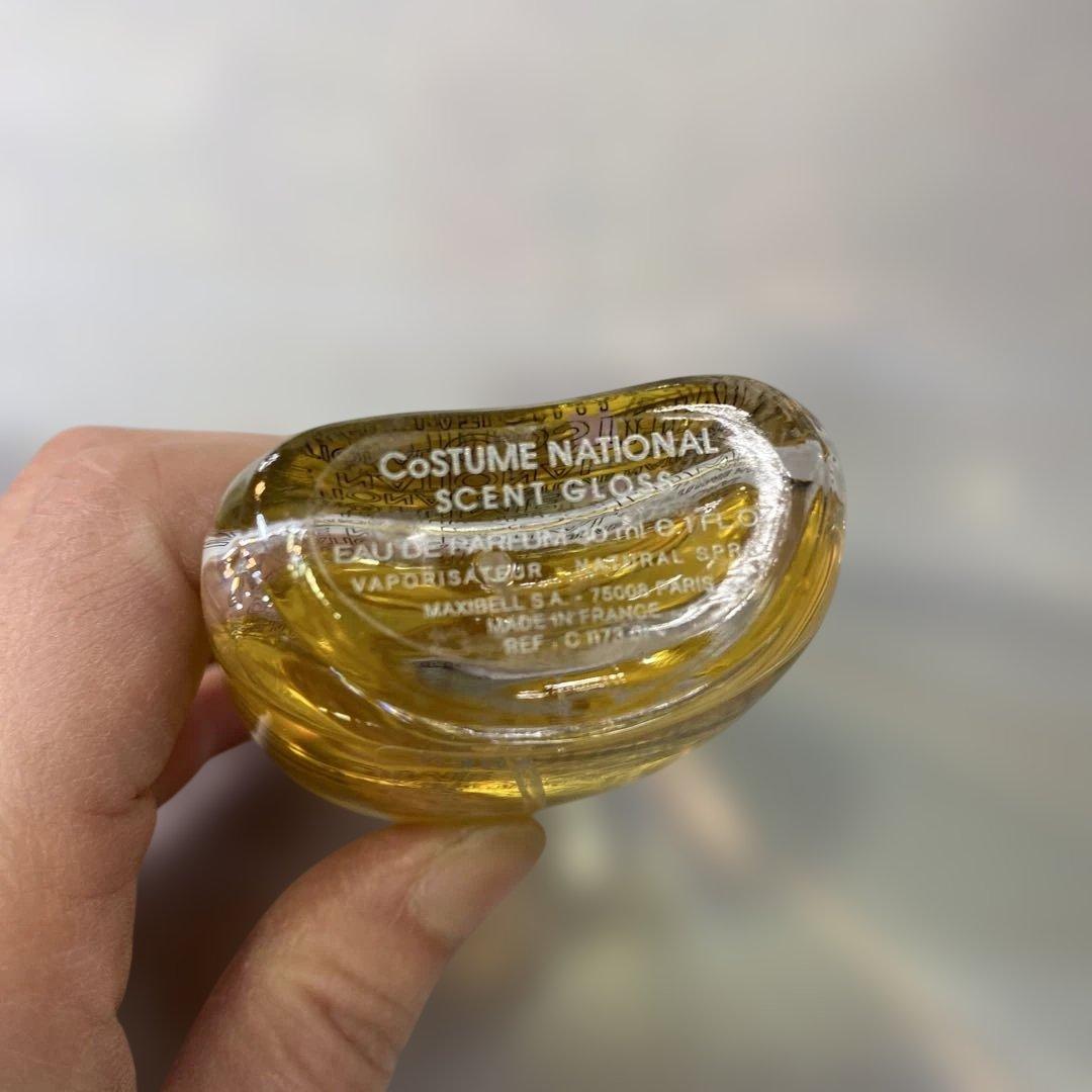 コスチュームナショナル セントグロス オードパルファム 30ml