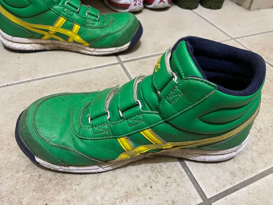 アシックスasics 安全靴　グリーン