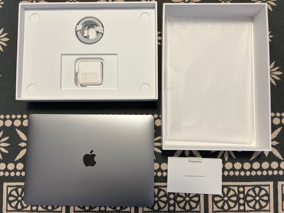M1 MacBook Air スペースグレー バッテリー100%