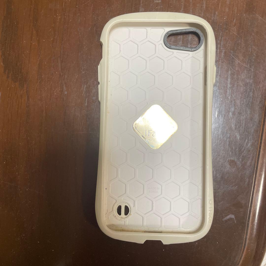 【３連休特別セール‼︎】《美品！》iPhone8 ホワイト　希少品