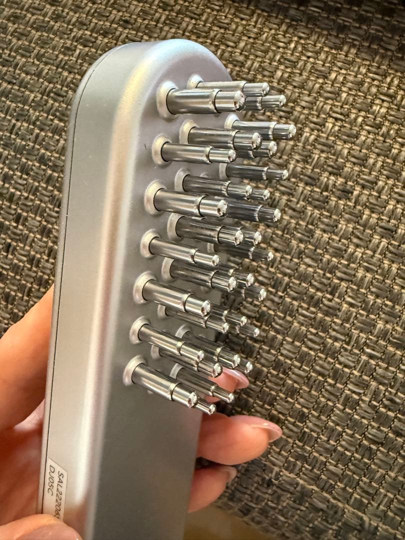 SALONIA サロニア EMS 電気ブラシ 美顔器 電動頭皮ブラシ
