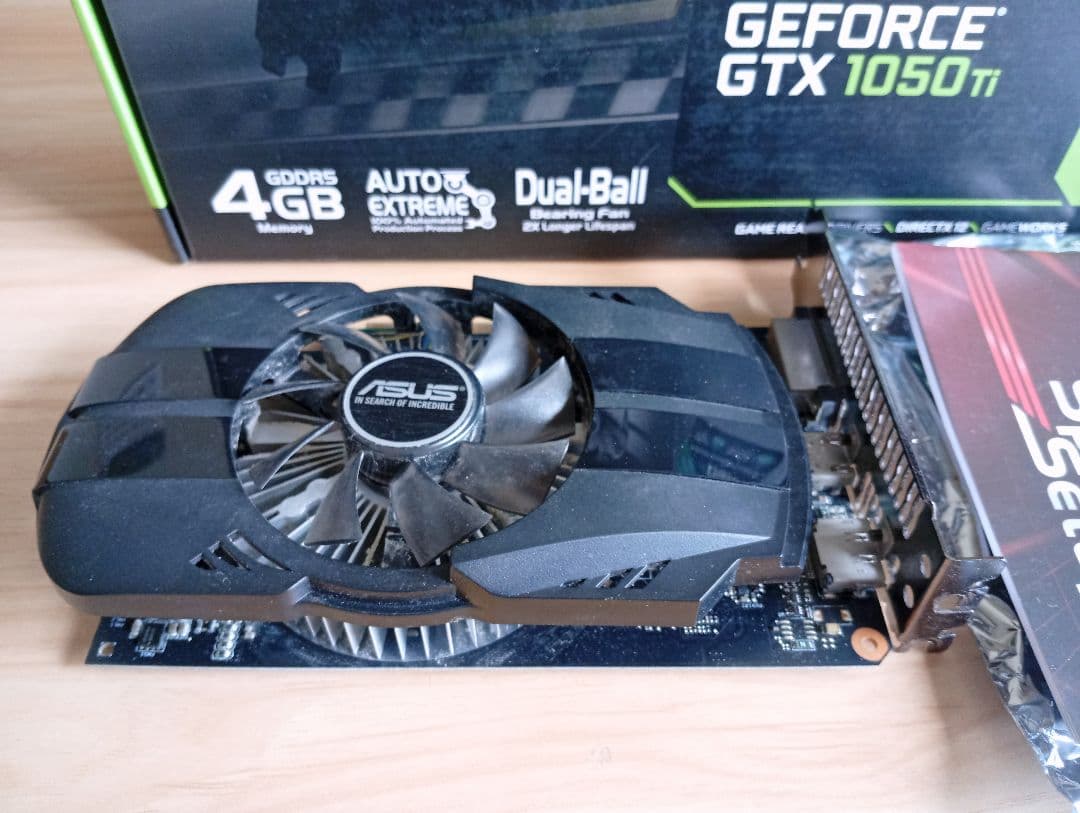 グラフィックボード・グラボ・ビデオカード GeForce GTX 1050Ti GDDR5 4GB ASUS