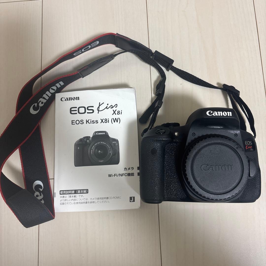 Canon EOS Kiss X8i 本体とレンズ2本セット　他