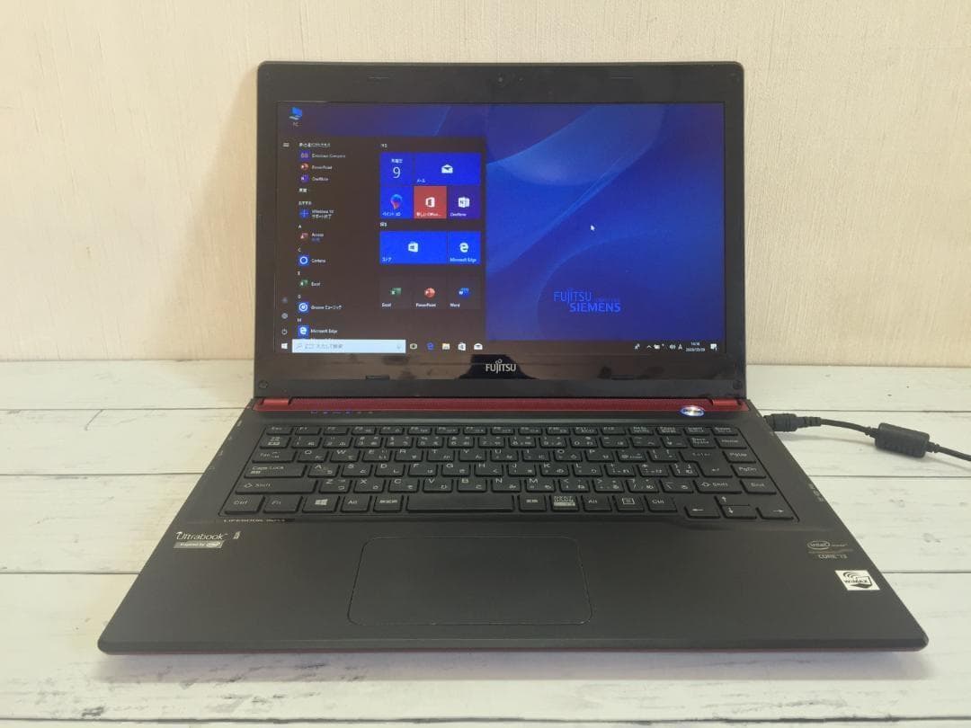 富士通 LIFEBOOK UH55/K13.3型 薄型/Office/win11