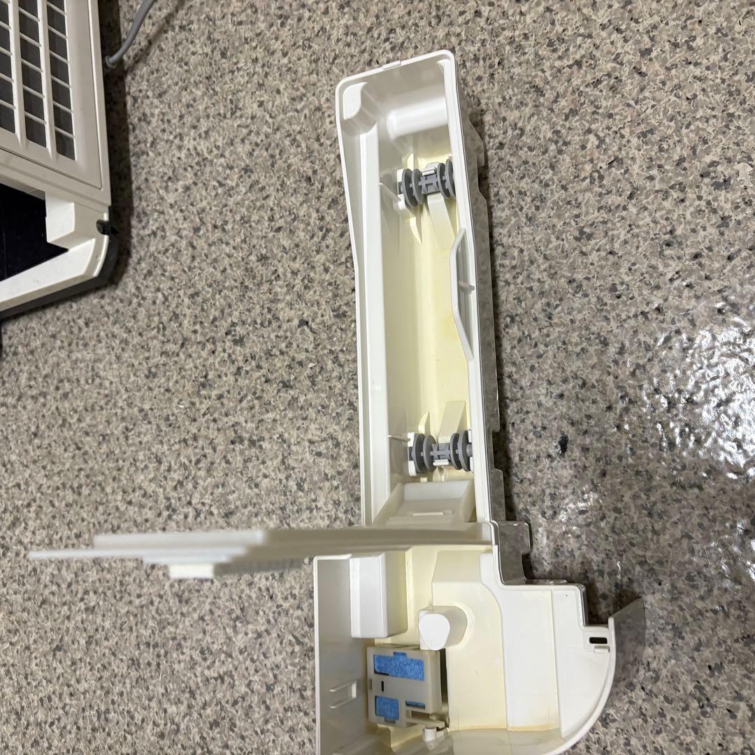 sharp シャープ　加湿機　清浄機　加湿器　空気清浄機　KC-G50-W 花粉
