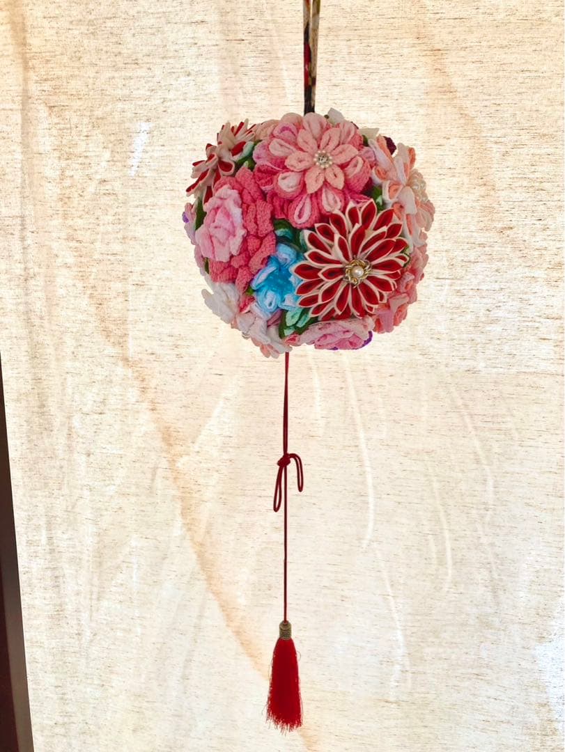 吊るし飾り　ひな祭り　ハンドメイド　鞠　花鞠　つまみ細工　創作人形