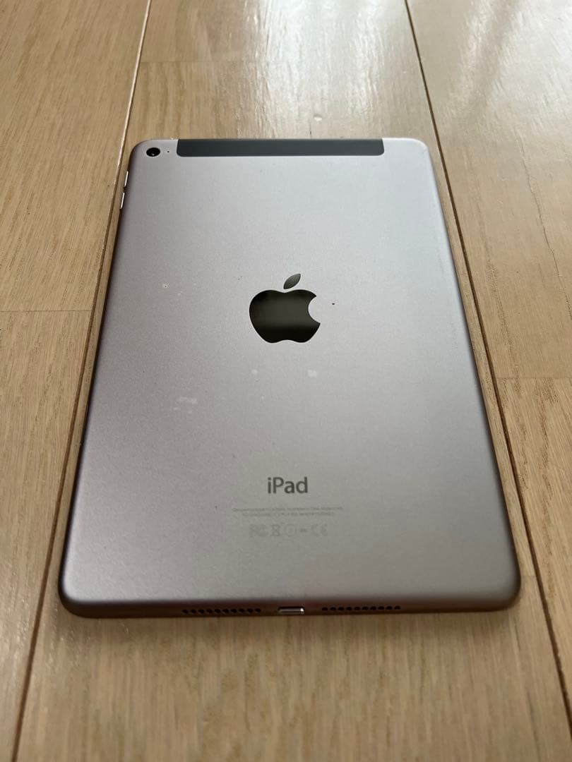 Apple iPad mini4（A1550、32GB）