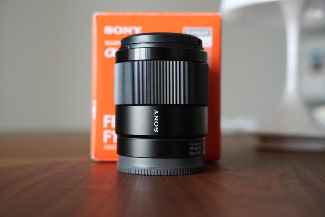 SONY FE 35mm F1.8 単焦点レンズ sel35f18f