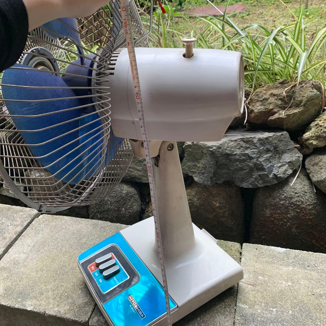 昭和レトロ　扇風機　アンティーク　TOSHIBA D-30AV 家庭用扇風機