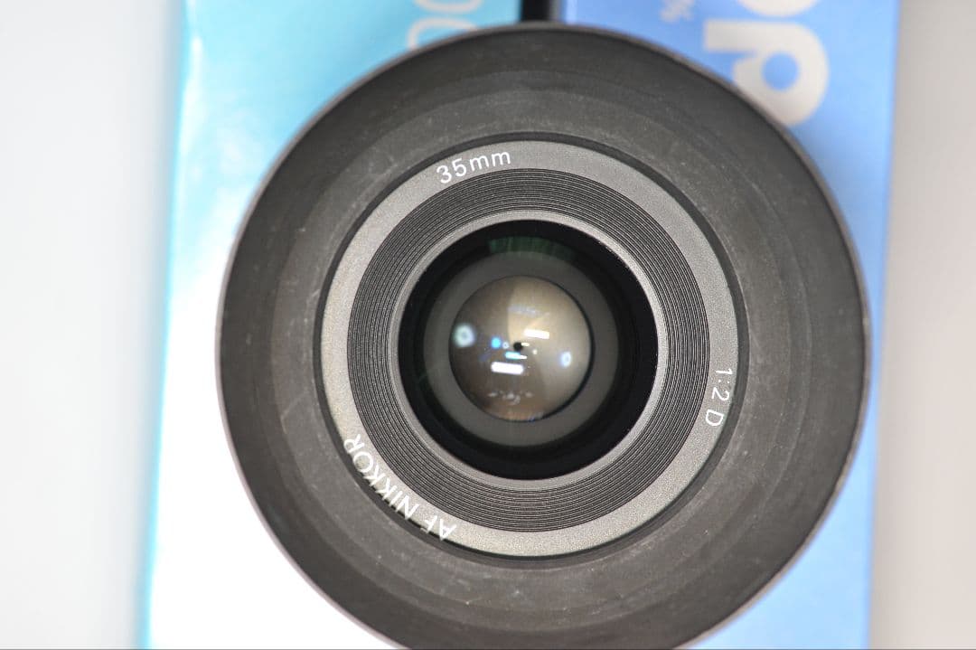 Nikon AF NIKKOR 35mm f/2D 単焦点レンズ