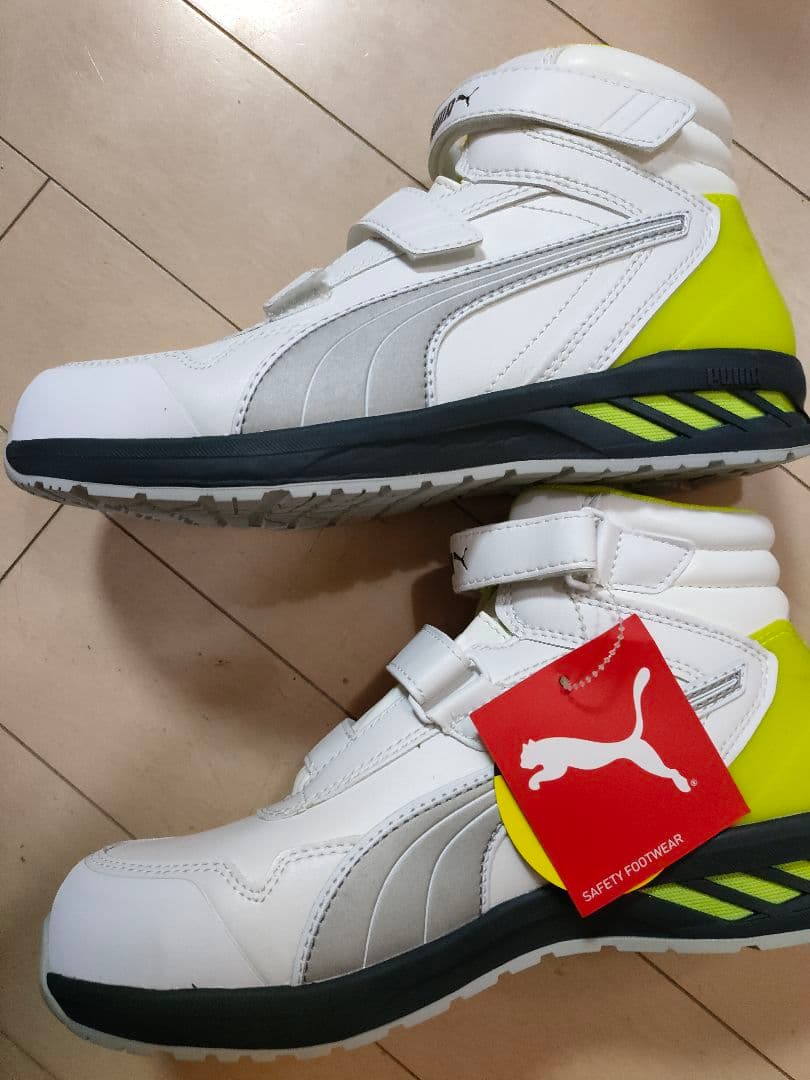 PUMA ホワイト/安全靴