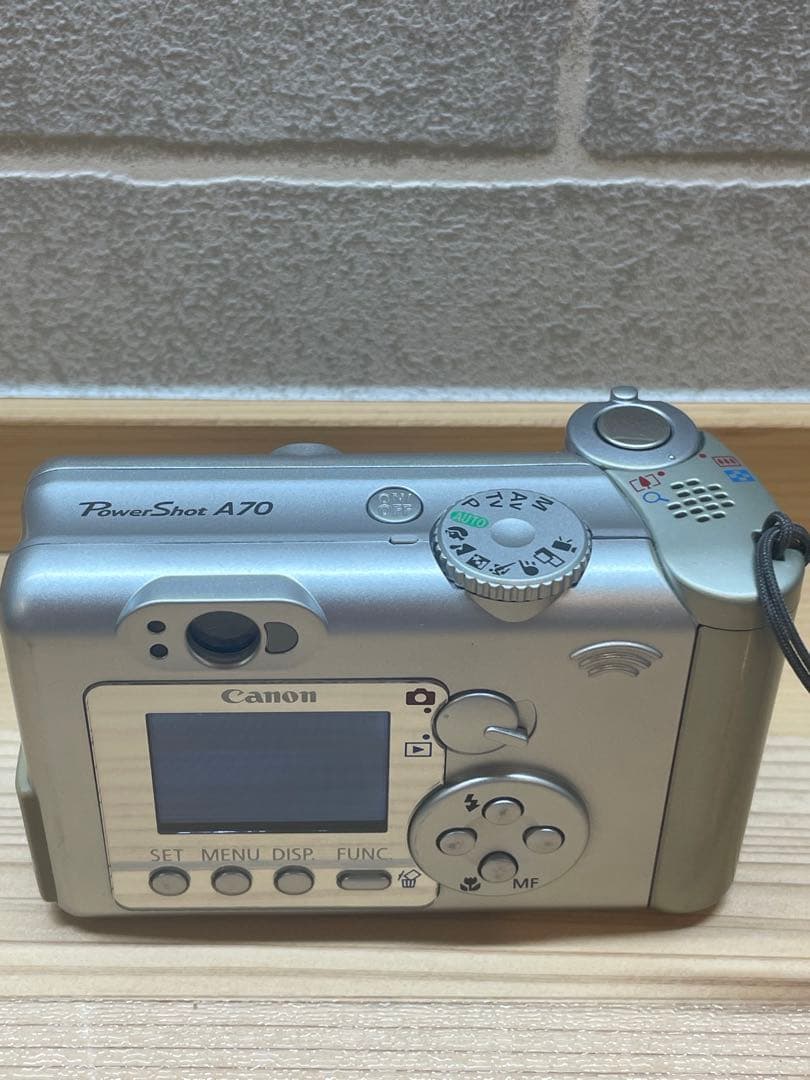 【専用ケース付】Canon PowerShot A70コンパクトデジタルカメラ