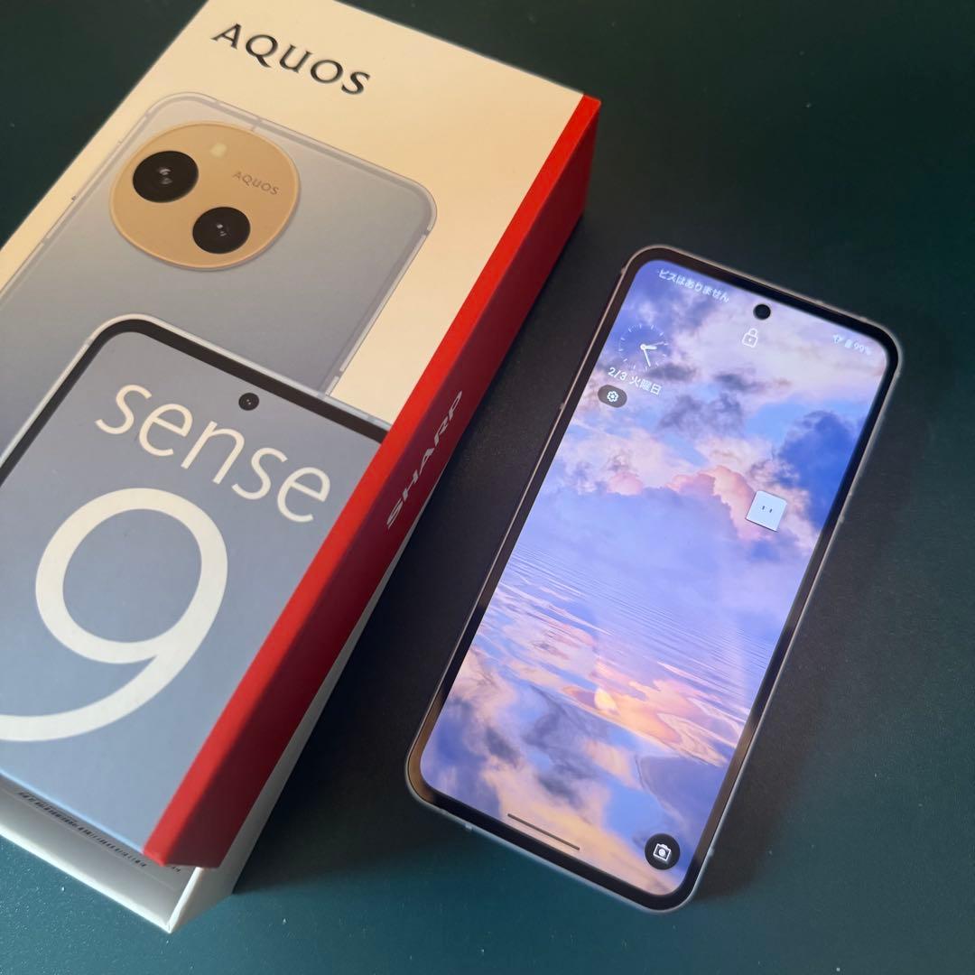 かなり綺麗　箱付き　AQUOS sense 9 ドコモ　国内版