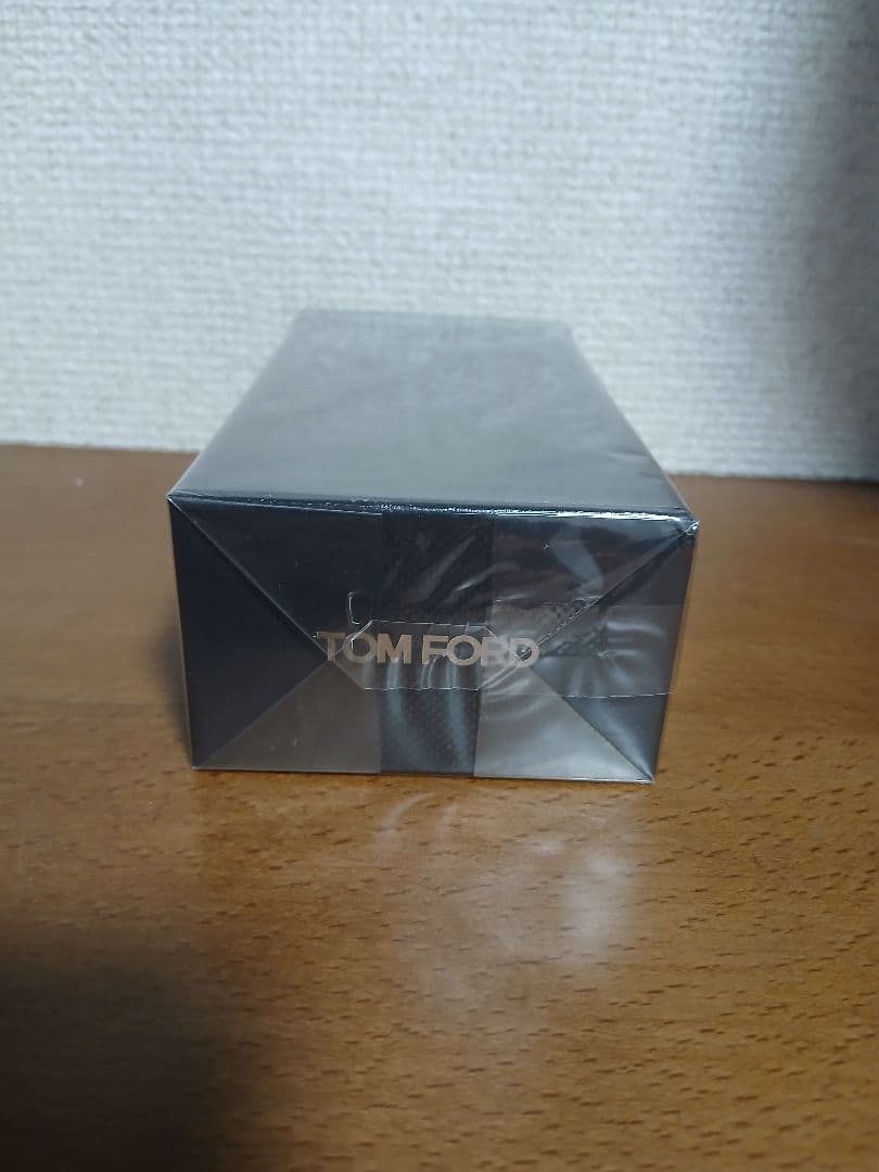 新品未使用！TOM FORD OUD WOOD 100ml オ-ドParfum
