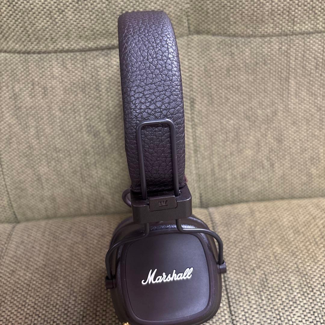 Marshall ヘッドホン　MAJOR Ⅳ ブラウン