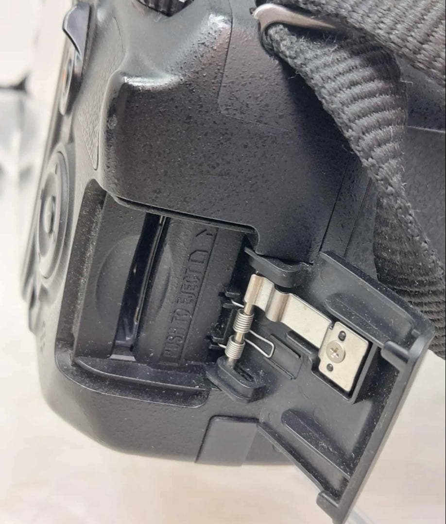 【ジャンク品】Nikon デジタル一眼レフカメラ D3100 レンズセット