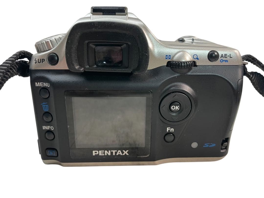 ペンタックス　PENTAX istDS(シルバー)ボディー　レンズセット
