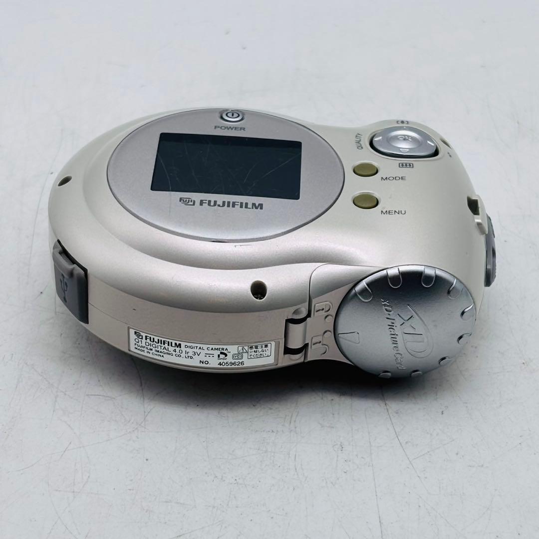 【動作確認済み】FUJIFILM Q1 DIGITAL 単三電池