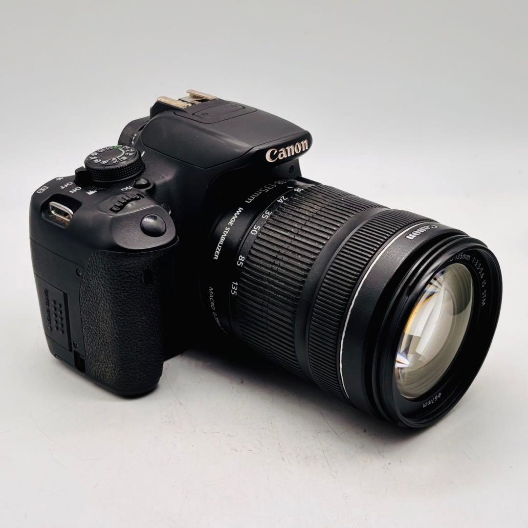 【動作確認済み】CANON EOS 700D 一眼レフカメラ