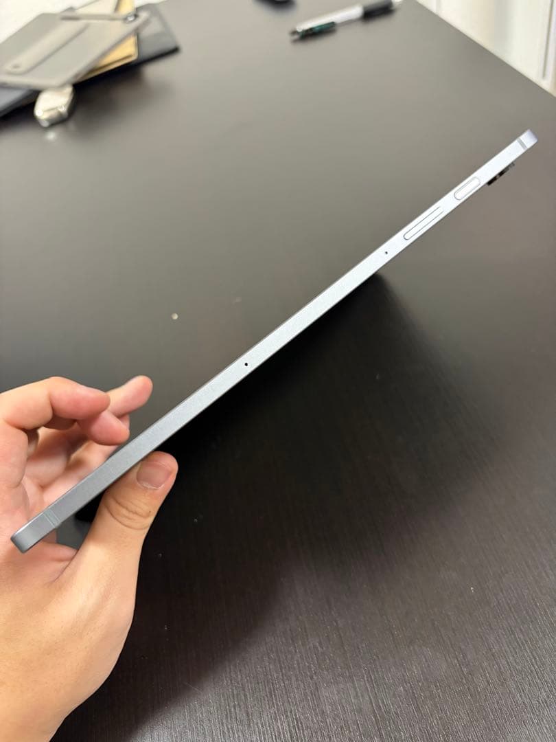 Galaxy Tab S9 FE 5G (セルラーモデル、海外版) 付属品多数