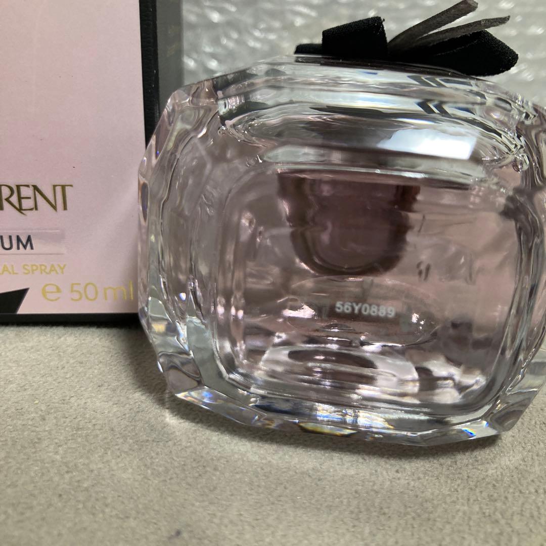 イヴ・サンローラン　Yves Saint Laurent モンパリ50ml