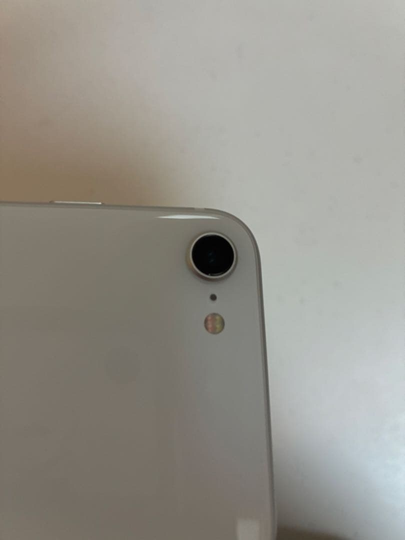 Apple iPhone SE (第2世代) ホワイト 本体　箱・ケーブル付き