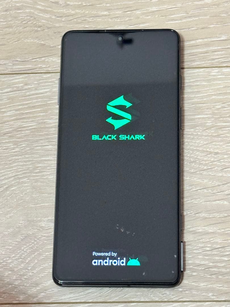 【美品】本体BLACK SHARK 5 Pro 256GB