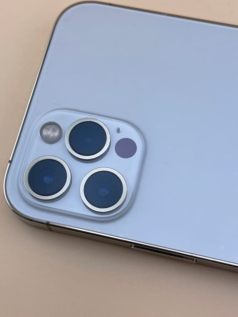 iPhone 12 pro 256GB SIMフリー　バッテリー100％