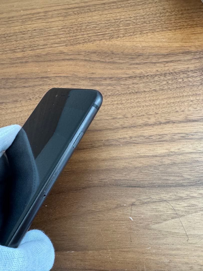 iPhone8 Plus 256GB スペースグレイ　割れあり　SIMロック解除