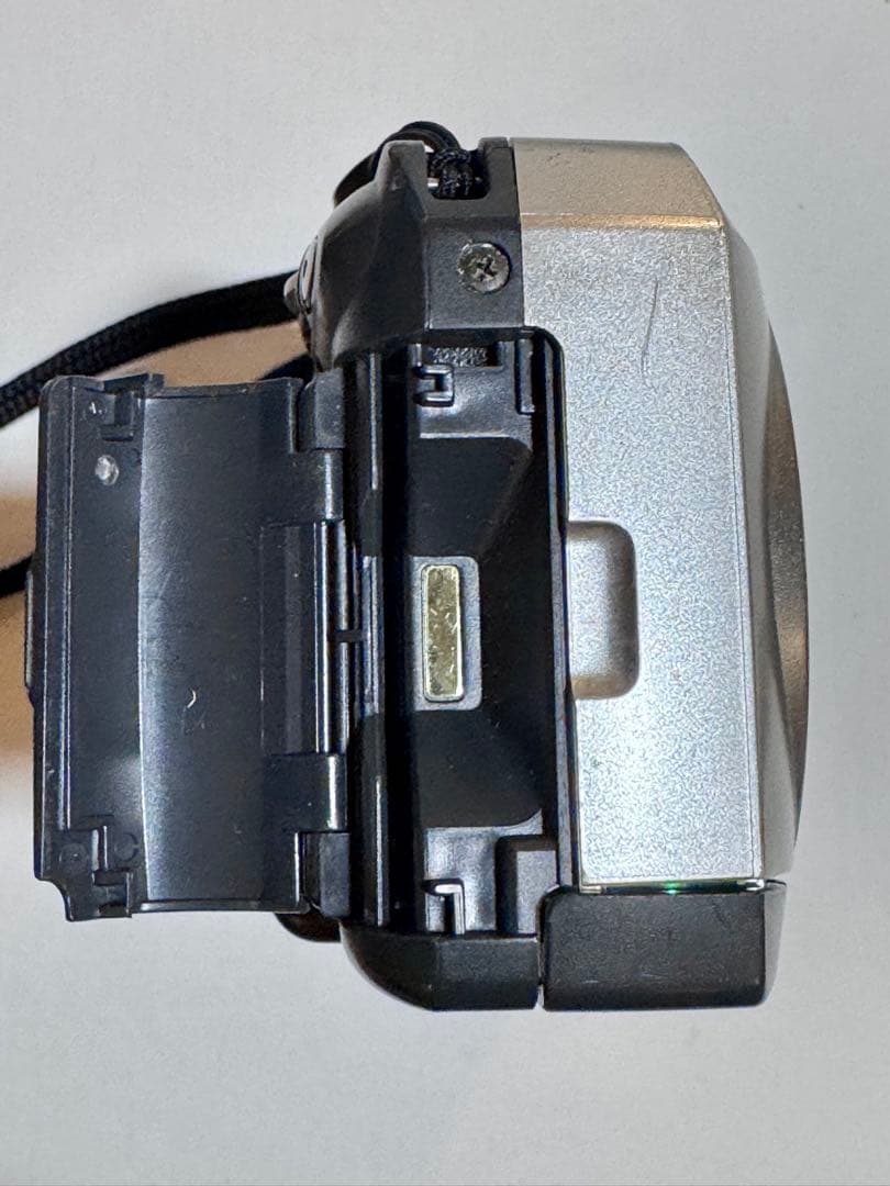 【完動メンテ済】FUJIFILM FinePix 1400 Zoom/16MB付