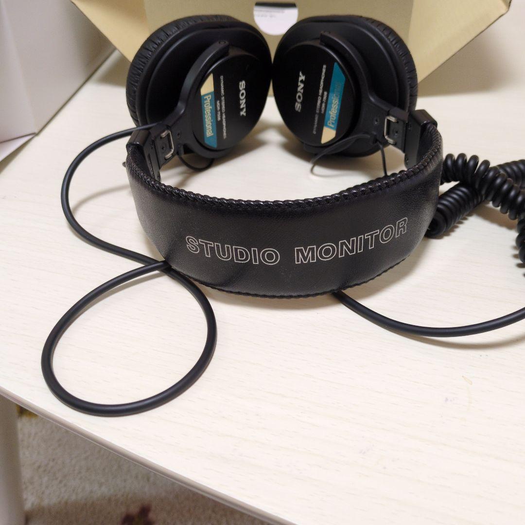 ヘッドホン SONY MDR-7506