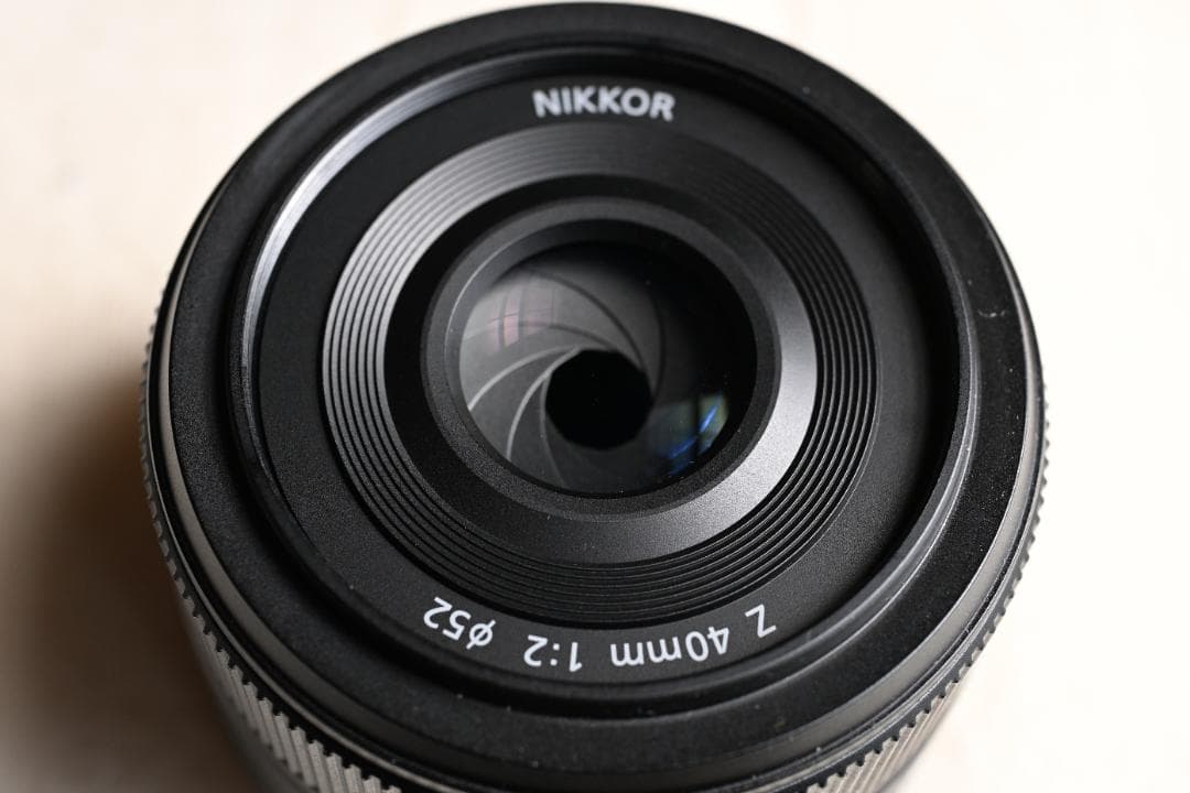 NIKKOR Z 40mm f/2 【ニコン・Zマウント・単焦点レンズ】