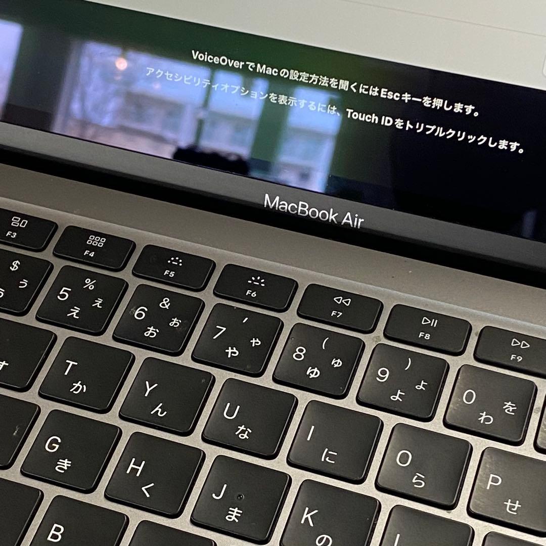 MacBook本体 Mac book air 13inch 2020 8MB 250GB E166