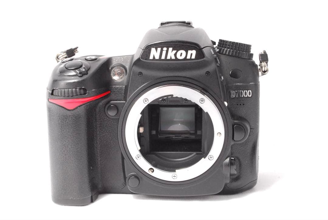 美品✨ニコン D7000✨高速連写＆高画質✨一眼レフ✨カメラデビューセット✨