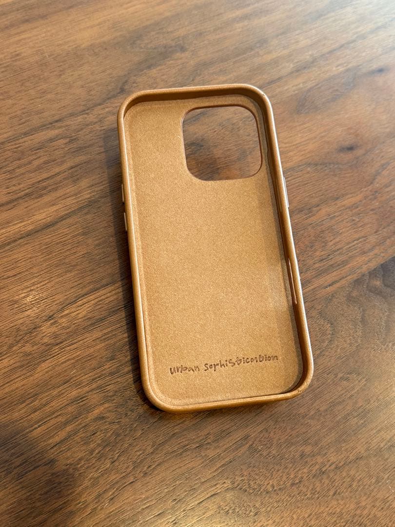iPhoneアクセサリー yuunUrban Sophistication The SoapCase