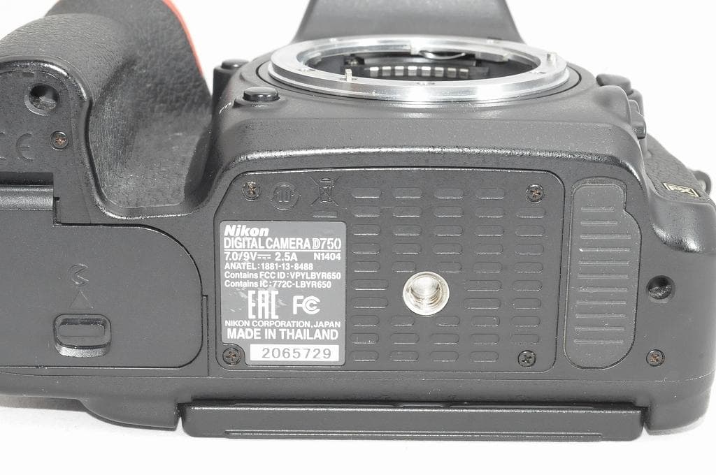 ★超美品級★ Nikon ニコン D750 カビ・クモリ無 ショット数13515