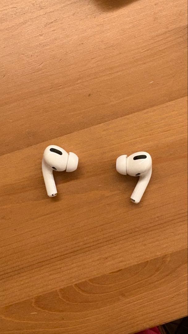 AirPods Pro 本体 ホワイト 充電ケース付き