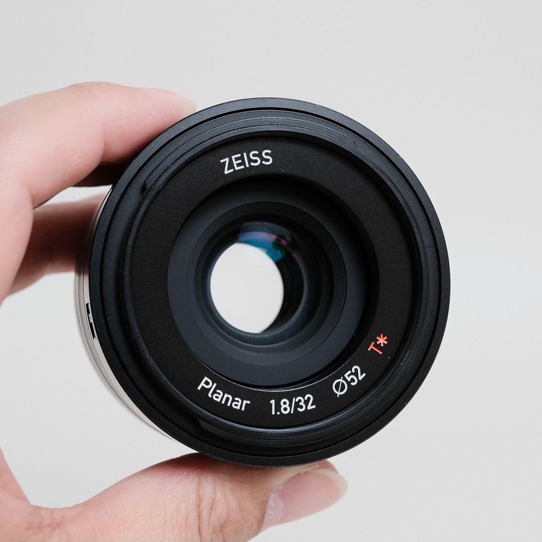【特価‼️】ZEISS Touit 1.8/32 (富士フイルム用)