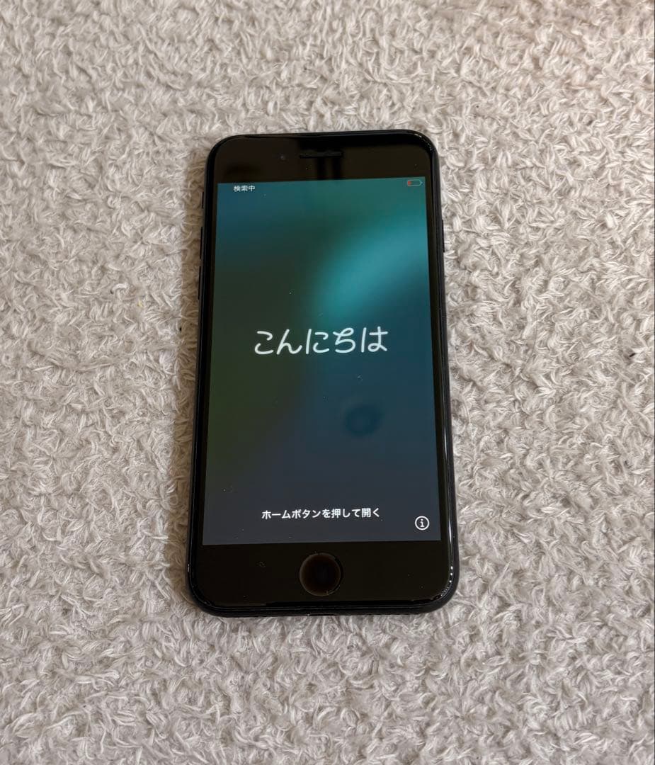 【値下げ】少々キズあり iPhone SE (第2世代) ブラック 64GB