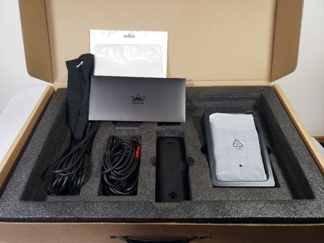美品正常動作品 Huion Kamvas pro 19 専用スタンド付き