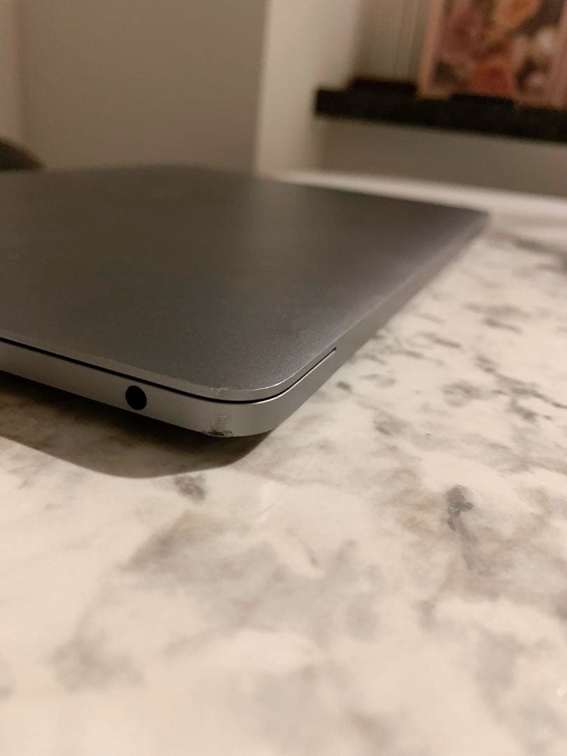 Apple MacBook Pro 13インチ 2019年モデル