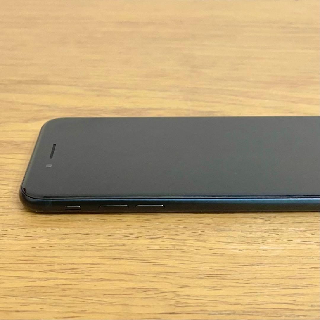 ◎ Apple iPhone SE 第三世代 MMYC3J/A 95%