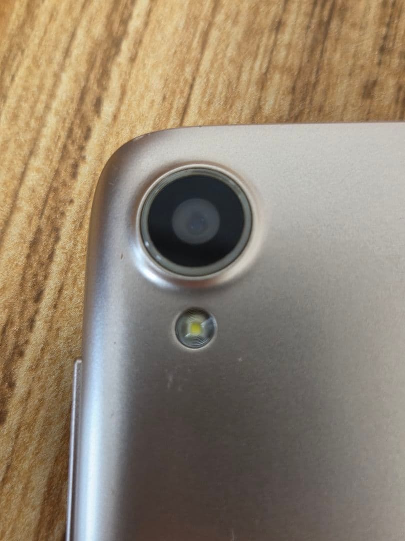 ASUS Zenfone Live (L1)(ZA550KL) 　中古