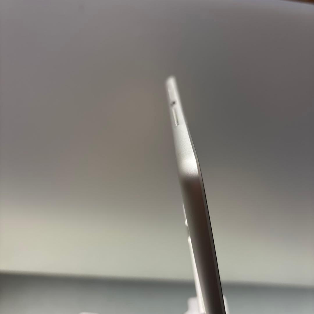iPad 第9世代256G Wi-Fi PSE新品バッテリー100%