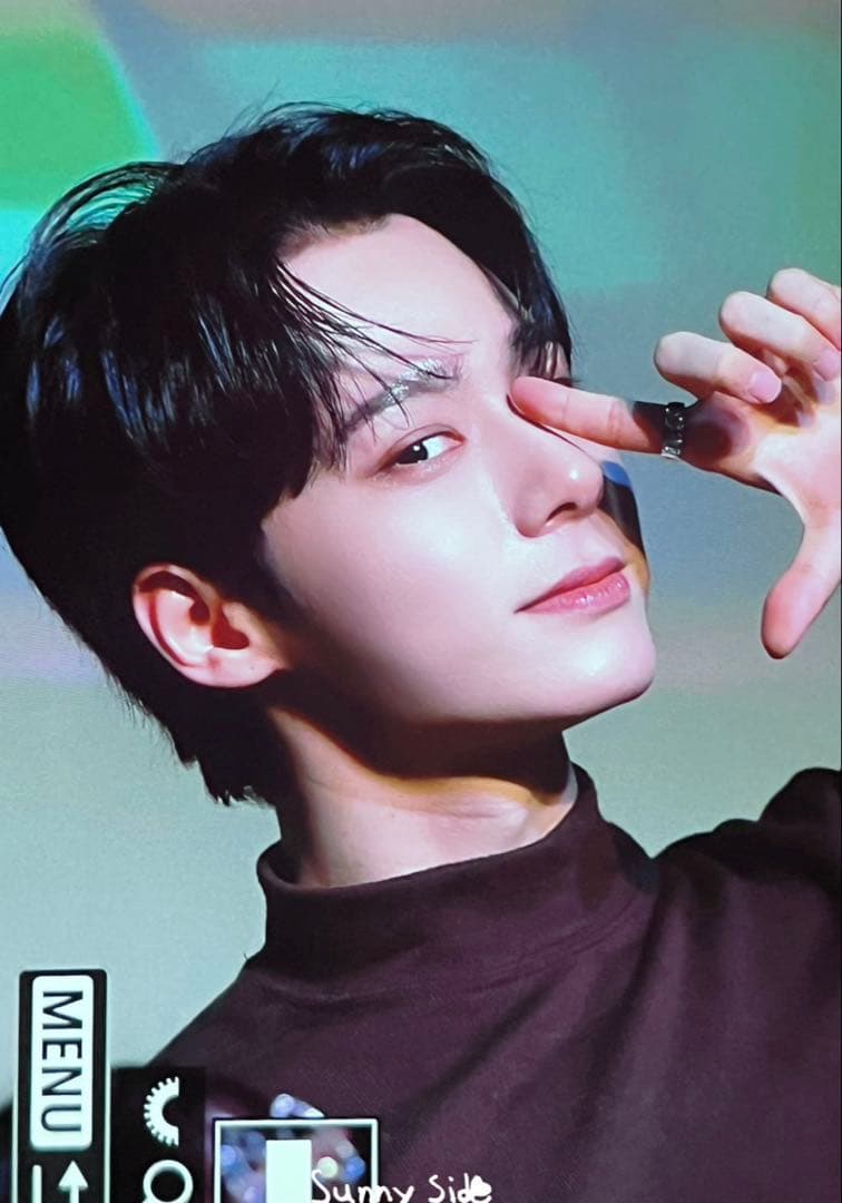 ONEUS ファヌン サイン入りポラロイド チェキ