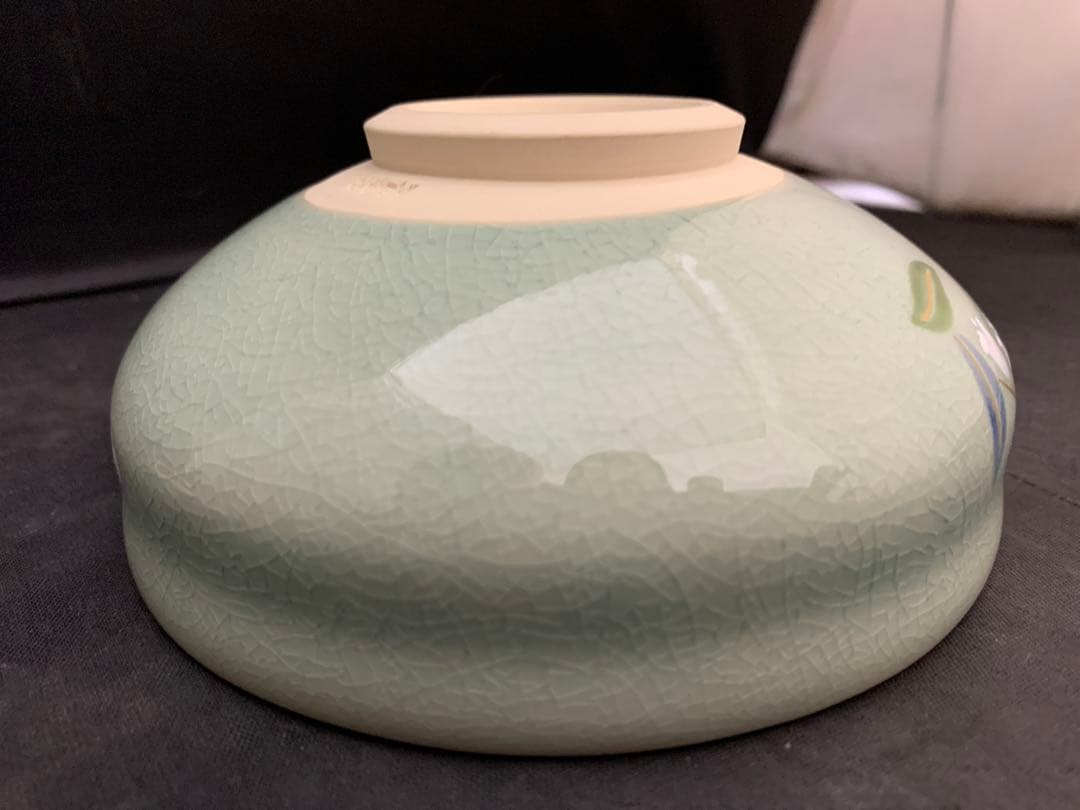 水無月窯 白藍釉　スズラン絵　鈴蘭 茶碗　茶道具　共箱　藤谷芳哉造