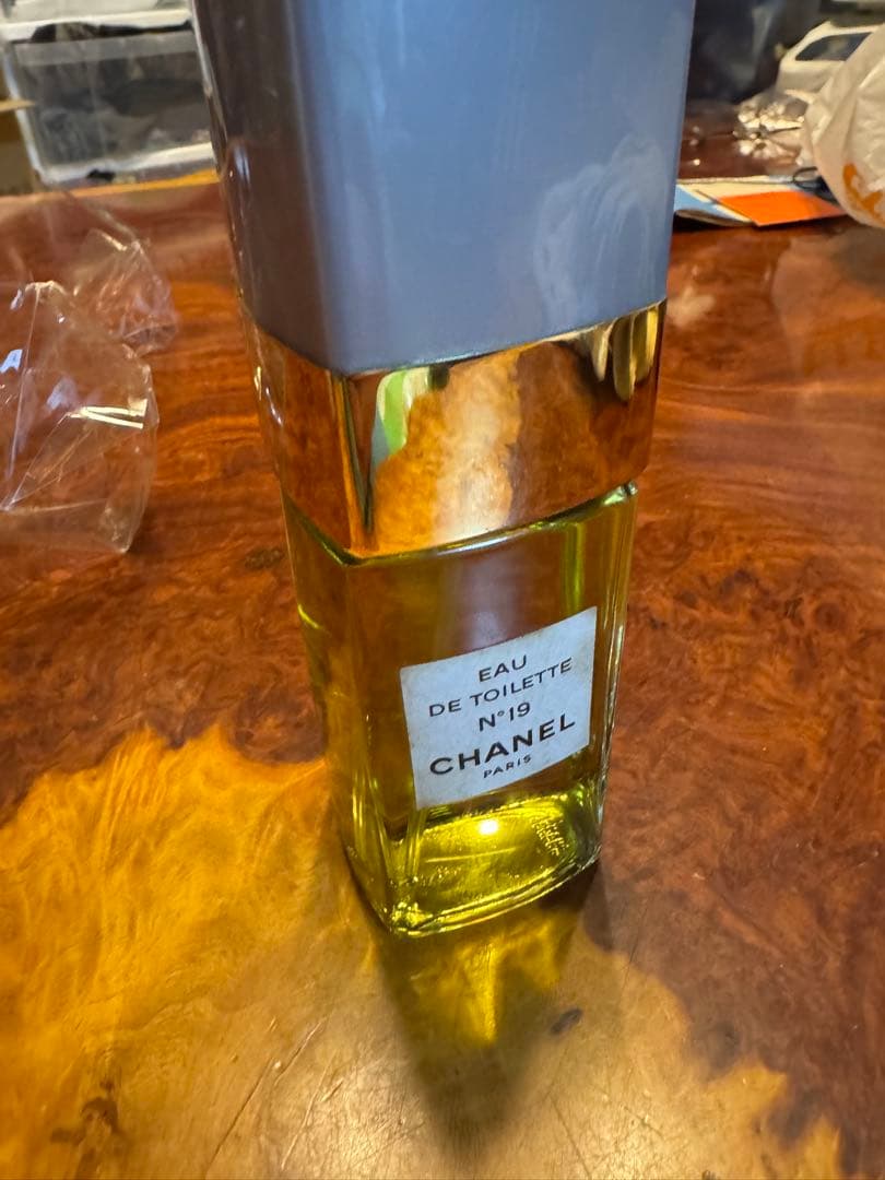 ビンテージCHANEL No19 100ml未使用外装開封長期保管品