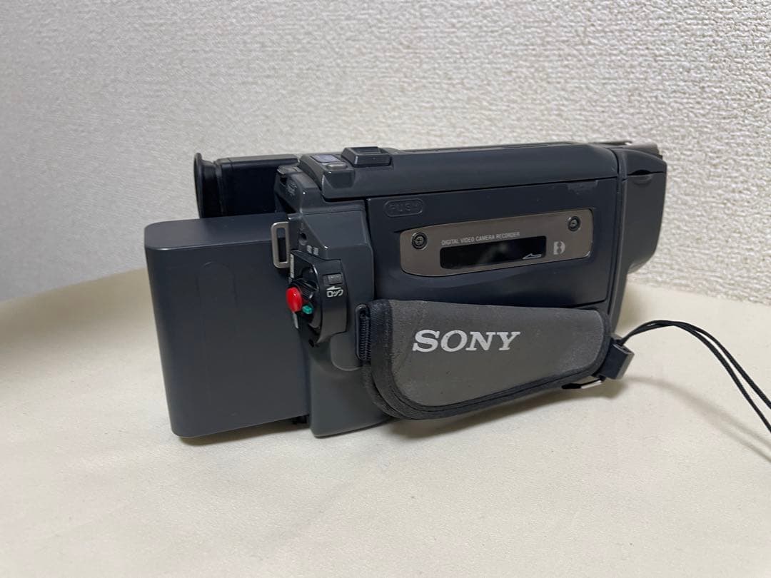 SONY ビデオカメラ 動作品 DCR-TRV225 豪華セット 再生撮影用に