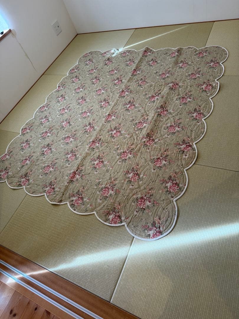 ハンドメイド　パッチワークキルト