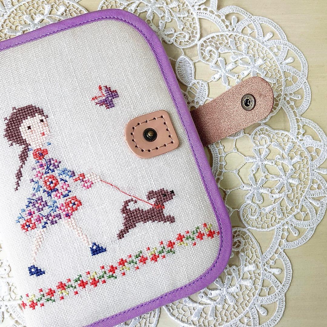 【クロスステッチ❤︎マルチケース】　リバティ サモイロフ　ハンドメイド